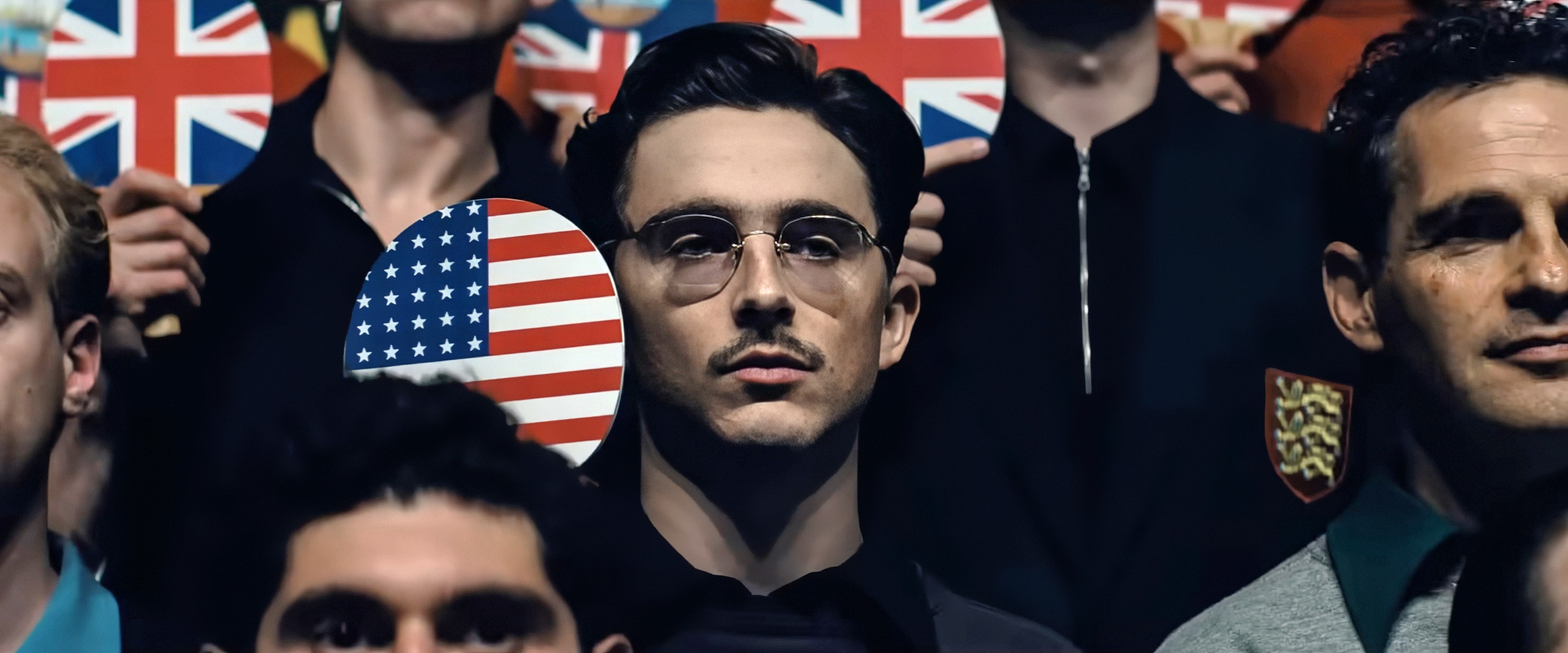 Кадр из фильма Мартин Суприм с Тимоти Шаламе