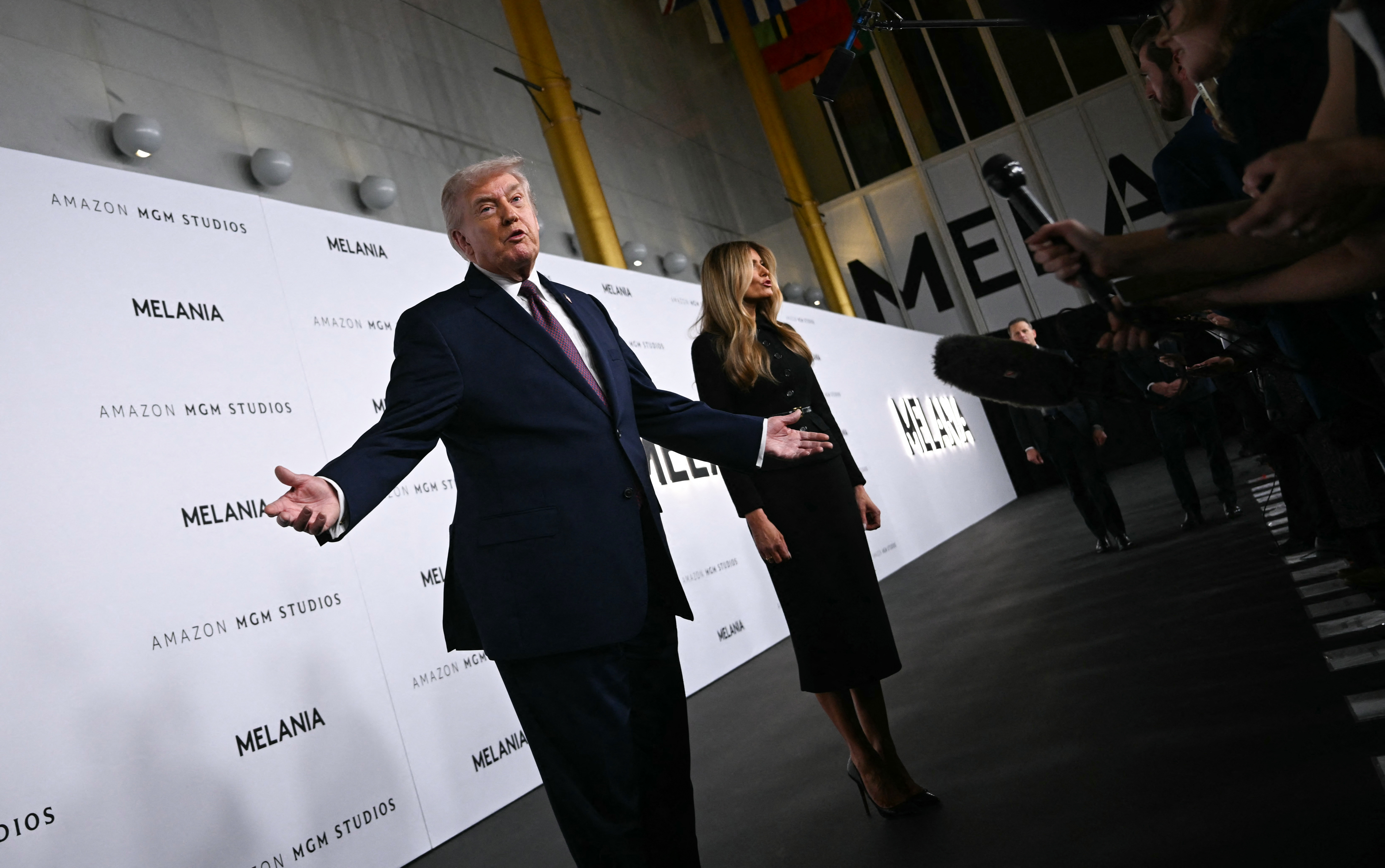 Дональд Трамп на премьере документального фильма 'Мелания'