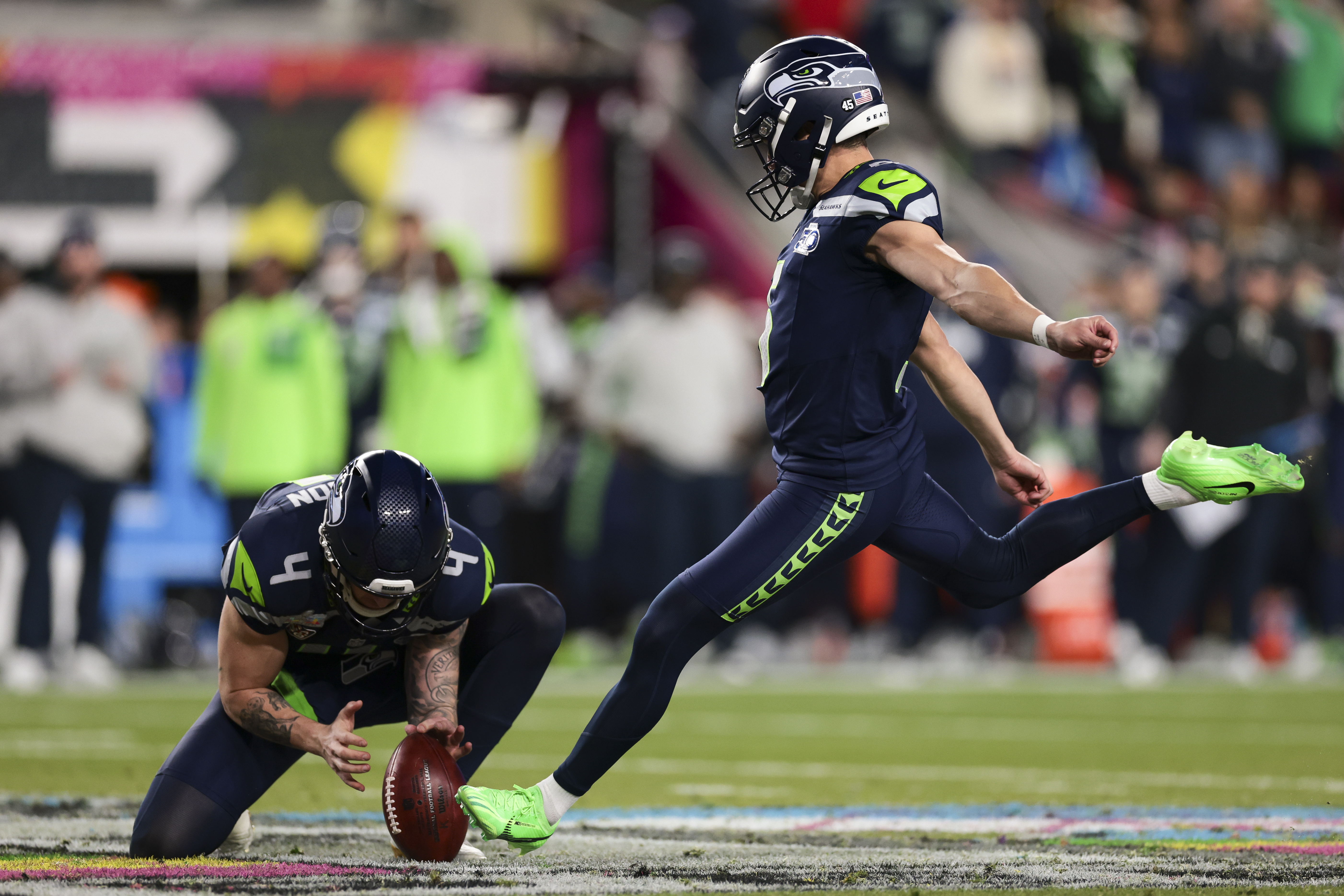 Суперкубок 2023: «Сиэтл» против «Нью-Ингленда»