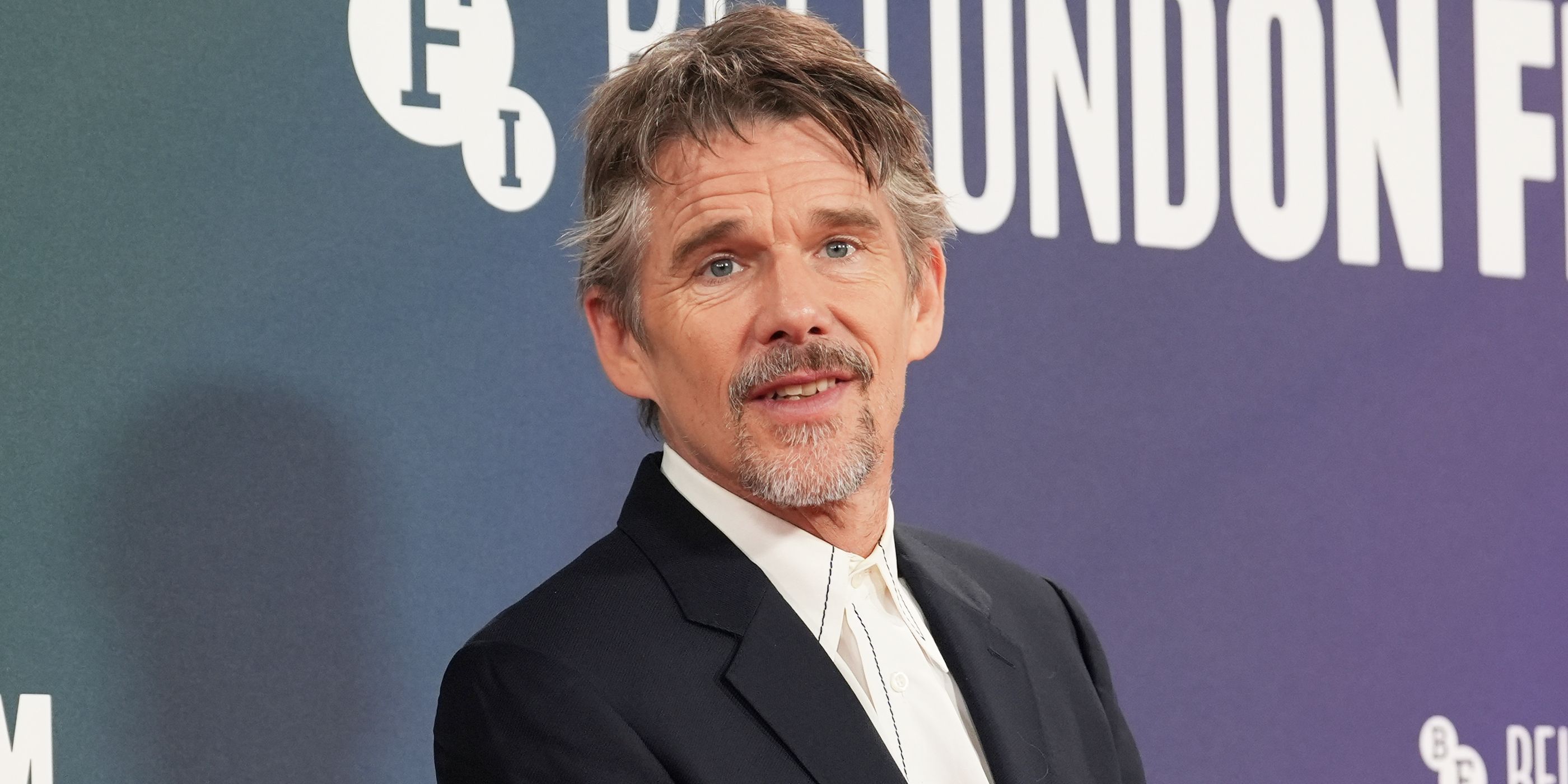 Постер фильма «Черный телефон 2» с Итаном Хоуком