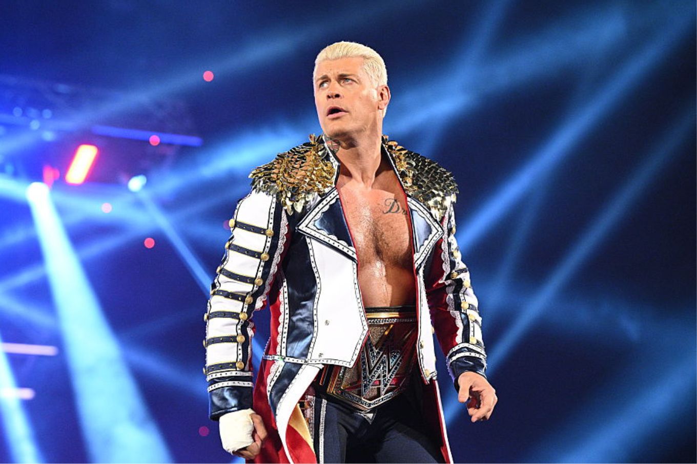 Логотип Royal Rumble 2026 с изображением рестлеров на ринге