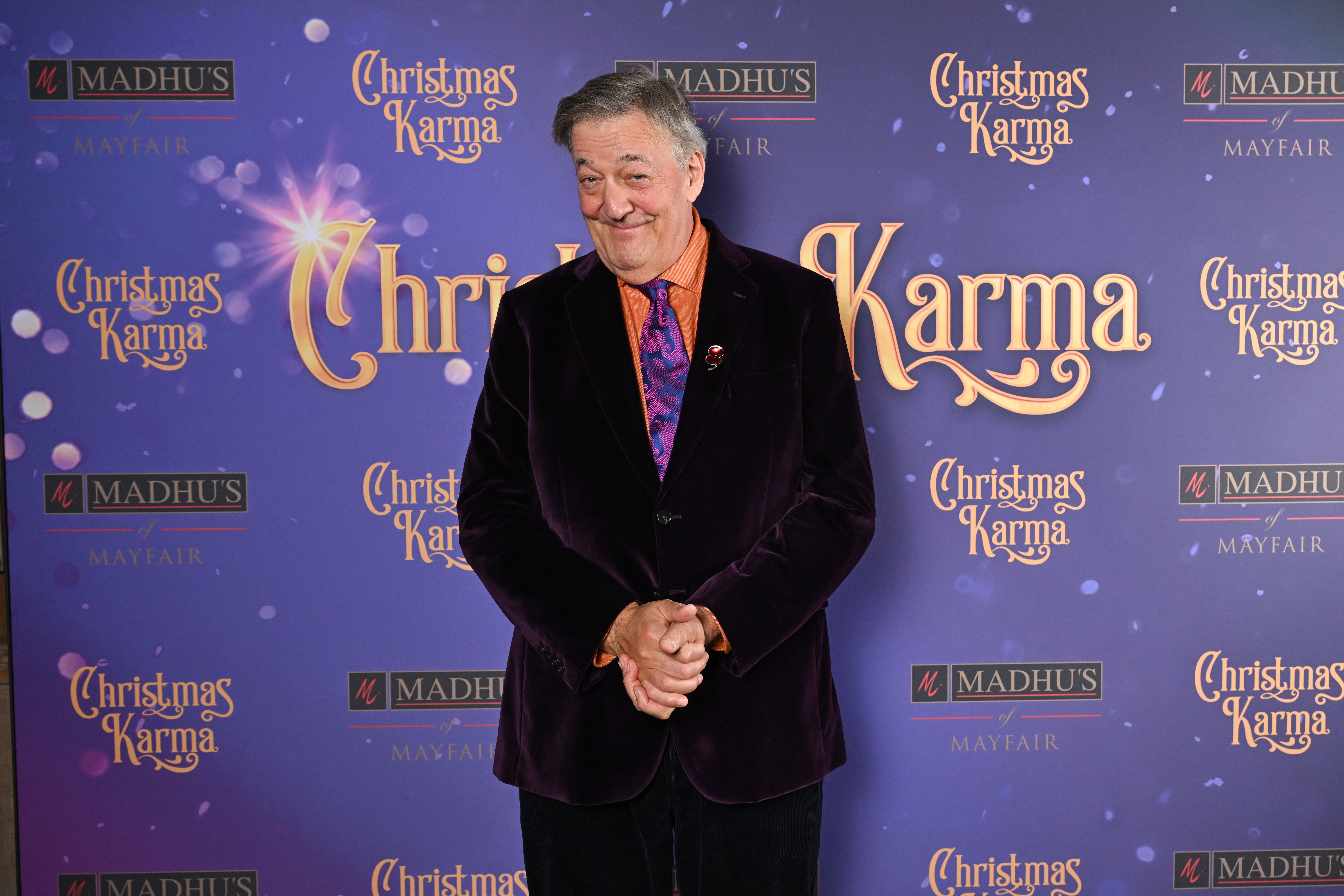 Стивен Фрай в драме «Допросчик» от Fox